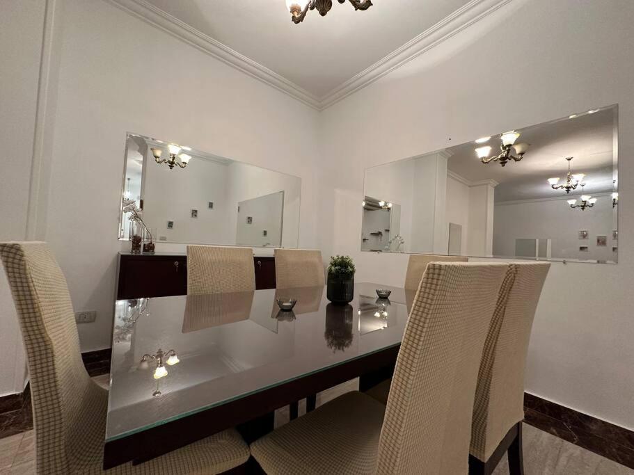 Zamalek Spacious 2 Bedroom With Full Kitchen Apartment Cairo